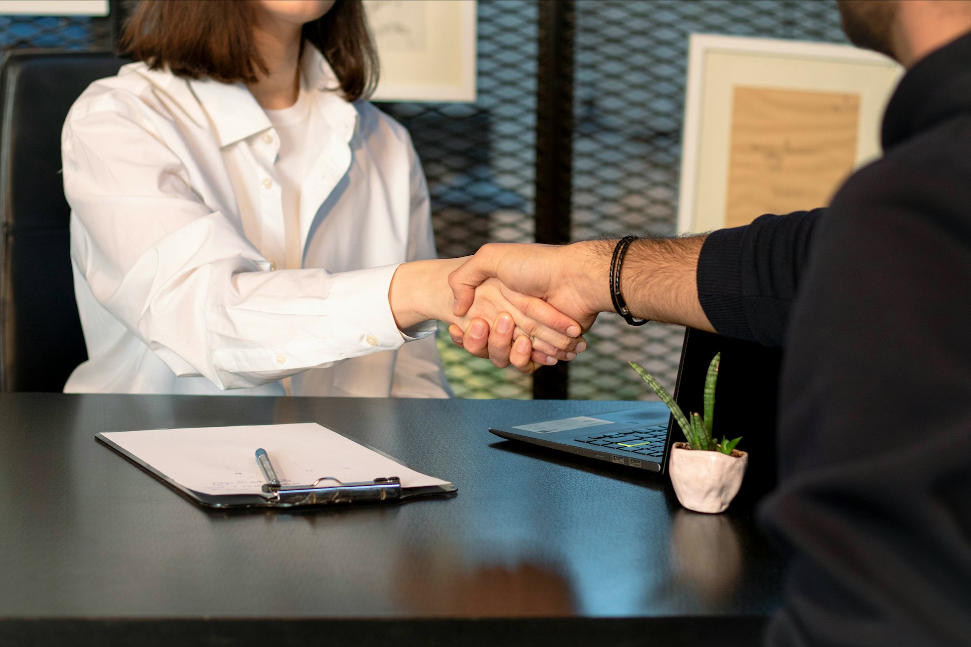 How to Choose the Right Manpower Supply Company in Saudi Arabia